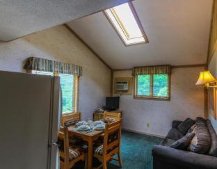 Smoketree Lodge Banner Elk Room photo