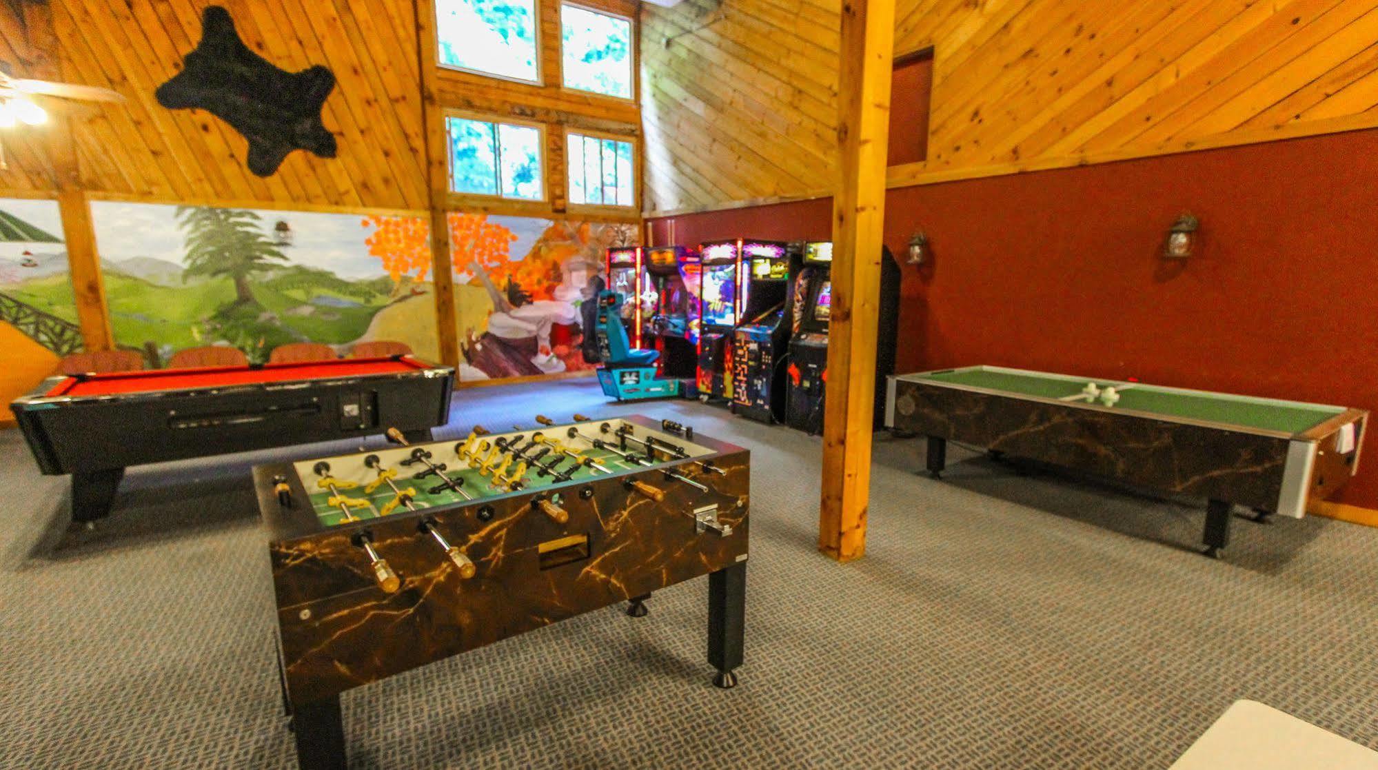 Smoketree Lodge Banner Elk Exterior photo